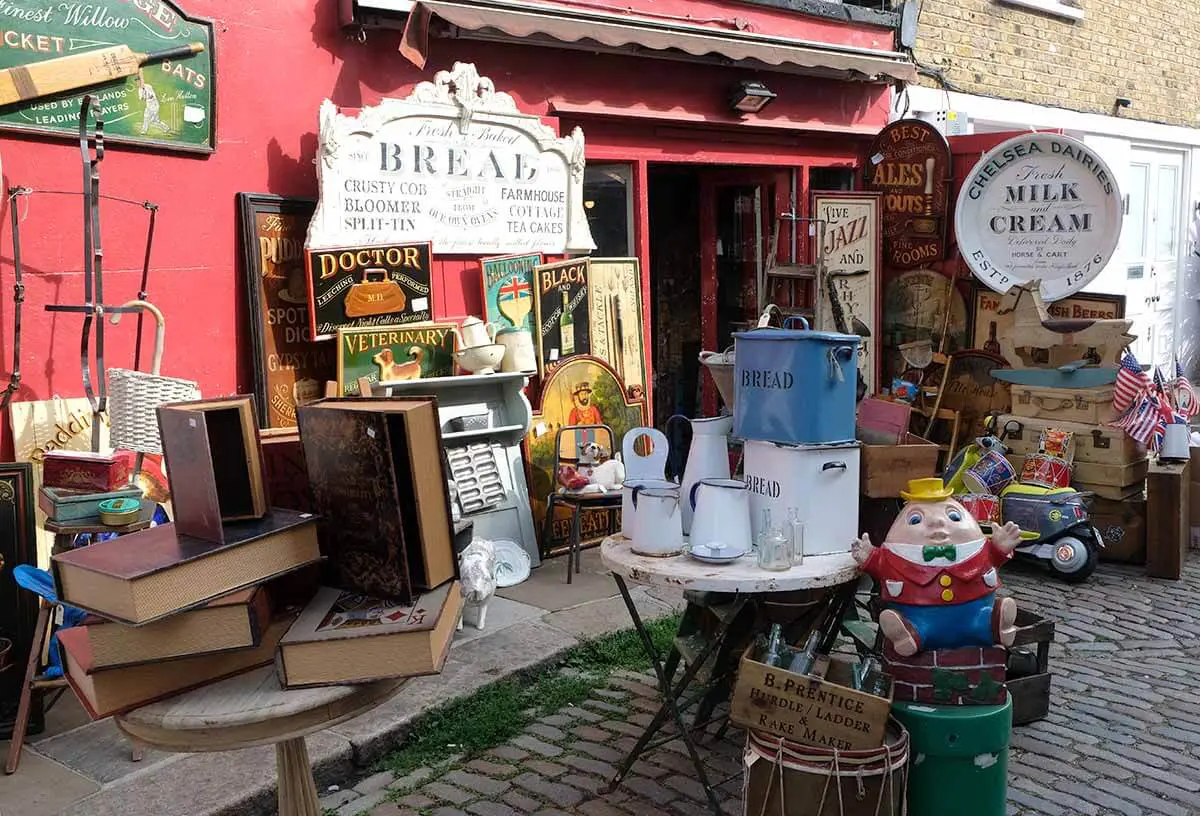 Portobello Road Shop in Notting Hill London